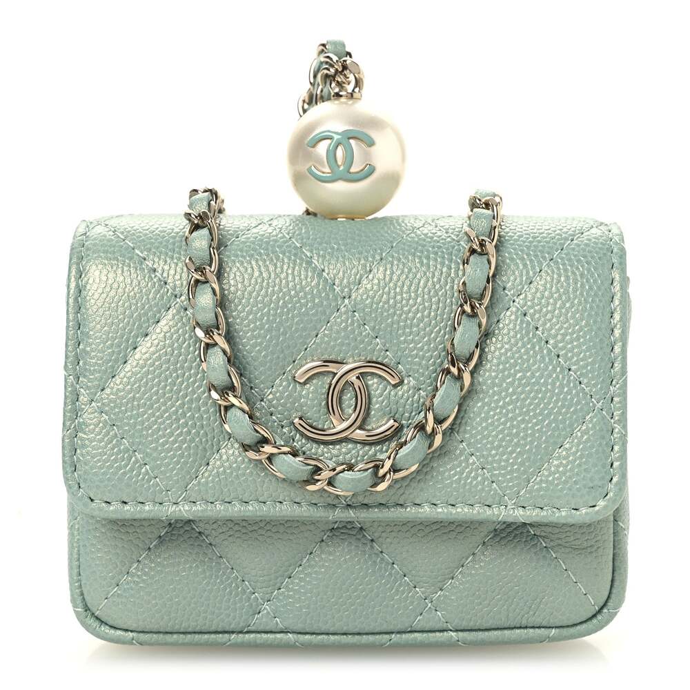 Chanel Iridescent Caviar Quilted Pearl #324773C18B